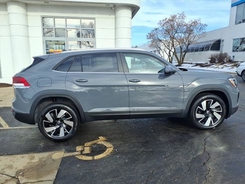 New 2026 Volkswagen Atlas Cross Sport SE AWD/4WD image 8