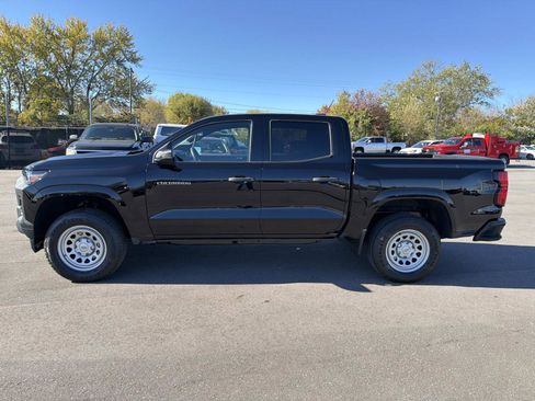 Certified 2024 Chevrolet Colorado W/T image 16
