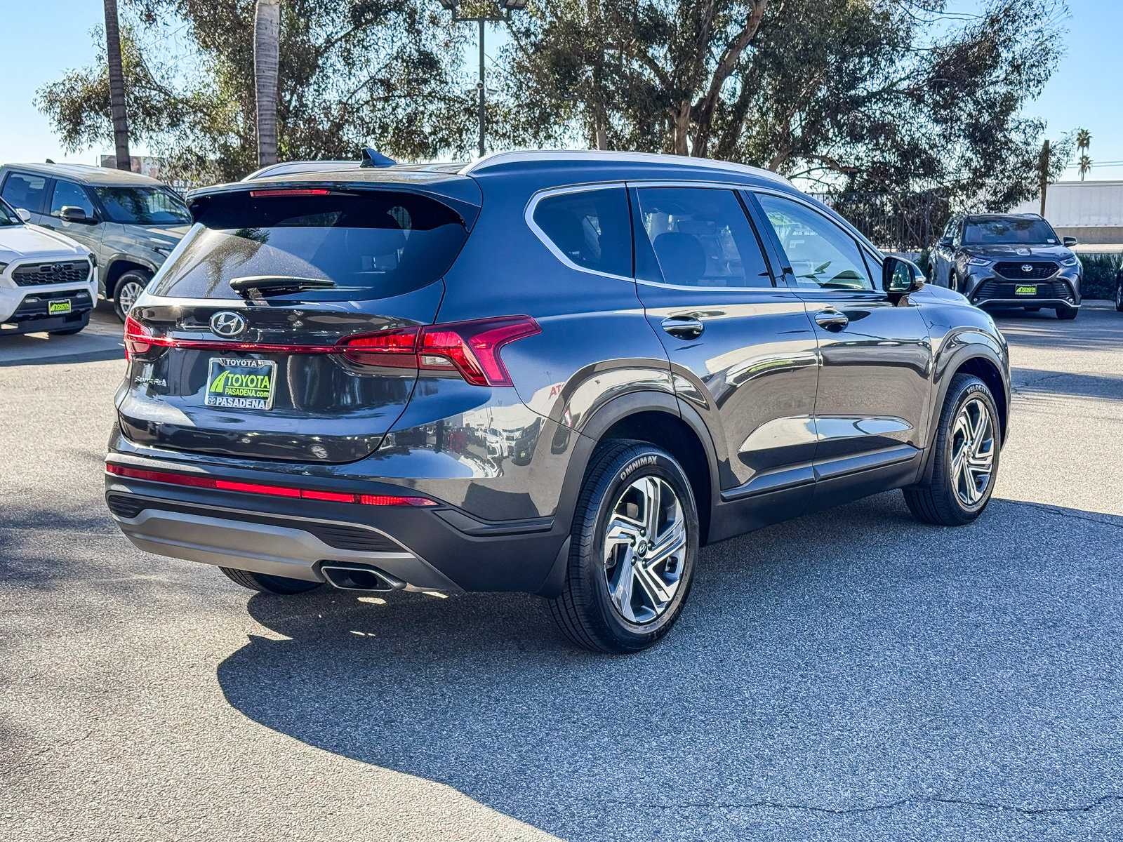 Used 2023 Hyundai Santa Fe SEL FWD image 6