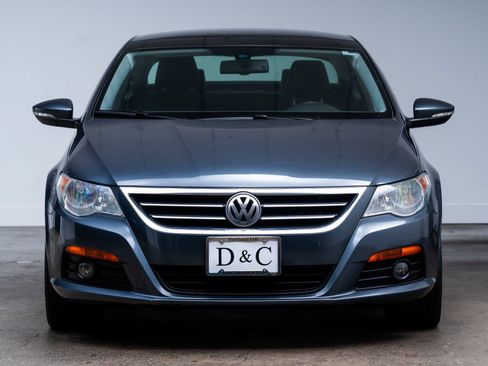 Used 2012 Volkswagen CC Lux Plus FWD image 2