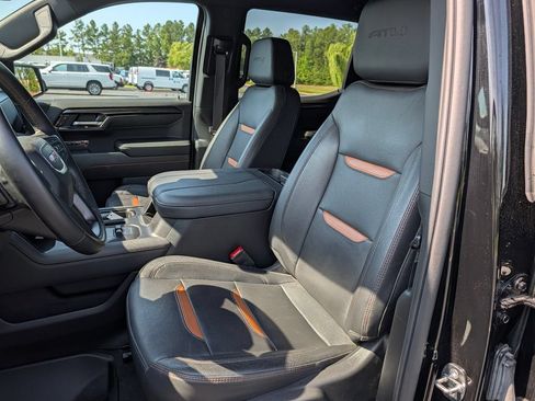 Used 2024 GMC Sierra 1500 AT4 w/ AT4 Premium Package AWD/4WD image 21
