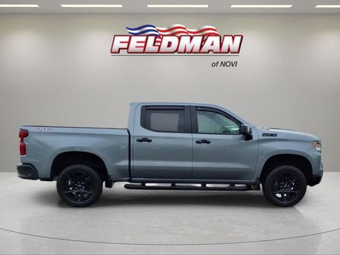 Used 2023 Chevrolet Silverado 1500 LT Trail Boss w/ LT Trail Boss Premium Package AWD/4WD image 7
