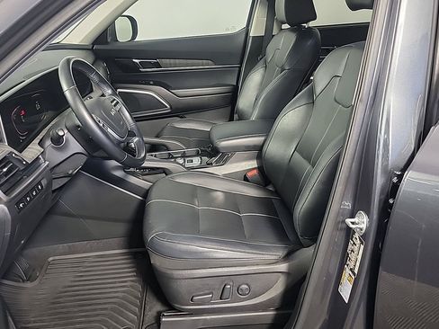 Certified 2024 Kia Telluride EX FWD image 20