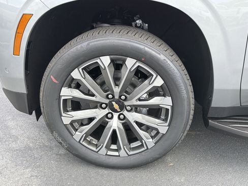 New 2026 Chevrolet Tahoe High Country w/ Sun And Tow Package AWD/4WD image 11