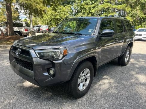 Used 2019 Toyota 4Runner SR5 RWD image 1