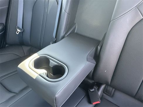 Used 2025 Hyundai Sonata Limited image 33