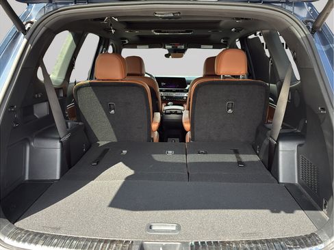 Used 2025 Kia Telluride SX X-Line AWD/4WD image 10
