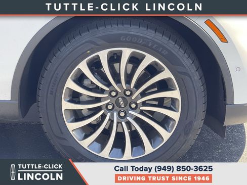 Certified 2023 Lincoln Aviator Reserve w/ Equipment Group 201A RWD image 10