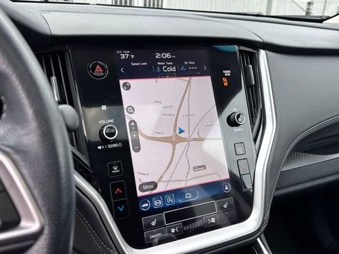 Used 2022 Subaru Outback Premium image 20