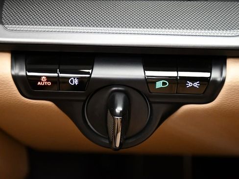 Used 2021 Porsche 911 Targa 4S image 29