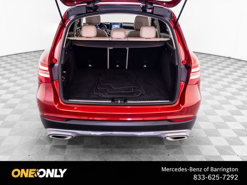 Used 2017 Mercedes-Benz GLC 300 4MATIC image 31