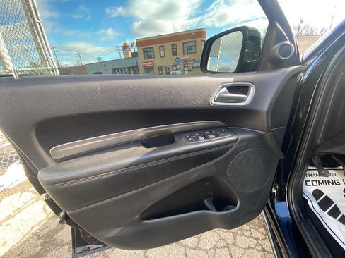 Used 2020 Dodge Durango SXT image 29