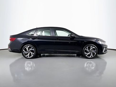 New 2026 Volkswagen Jetta SEL image 8