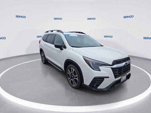 Used 2024 Subaru Ascent Limited w/ Technology Package image 2