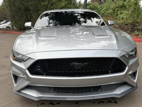Used 2020 Ford Mustang GT image 2