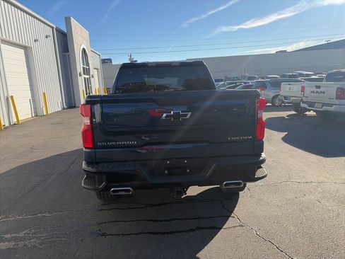 Used 2021 Chevrolet Silverado 1500 Custom Trail Boss image 6