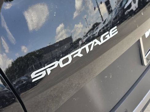 New 2026 Kia Sportage EX FWD image 7
