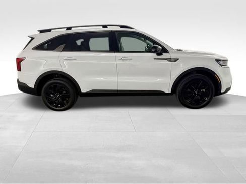 Used 2022 Kia Sorento S image 10