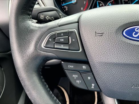 Used 2018 Ford Escape SEL w/ Ford Safe & Smart Package AWD/4WD image 22