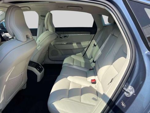 Used 2023 Volvo S90 B6 Ultimate w/ Protection Package AWD/4WD image 16