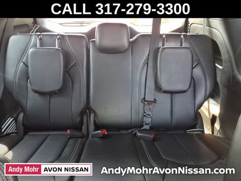 Used 2025 Chrysler Pacifica Select FWD image 38