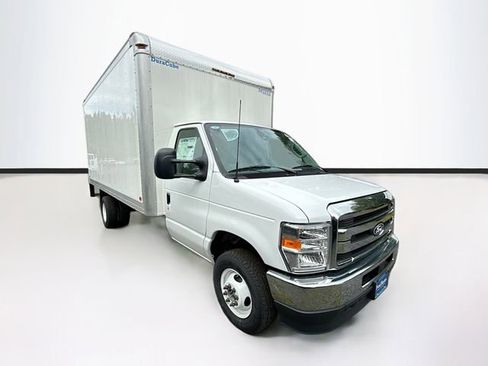 New 2026 Ford E-450 and Econoline 450 Super Duty w/ Power Equipment Group image 1