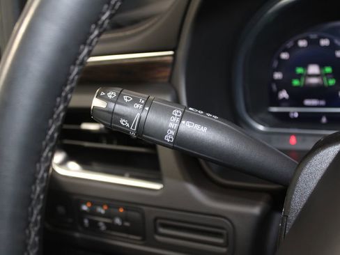 Used 2024 Chevrolet Tahoe Premier image 42