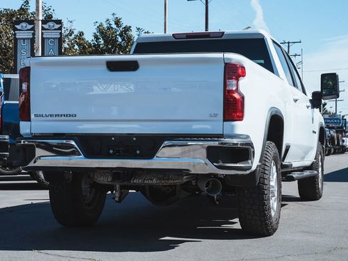 Used 2024 Chevrolet Silverado 2500 LT image 9