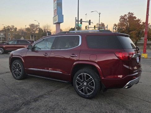 Used 2017 GMC Acadia Denali w/ Technology Package image 7