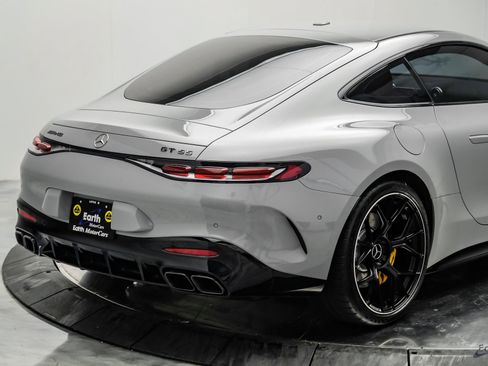Used 2024 Mercedes-Benz AMG GT 55 image 22