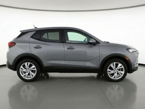 Used 2025 Buick Encore GX Preferred image 11