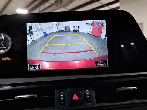 Used 2022 Lexus ES 350 w/ Premium Package image 23