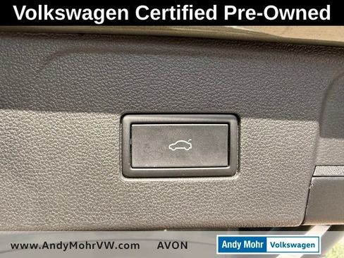 Used 2024 Volkswagen Atlas Peak Edition SEL AWD/4WD image 10
