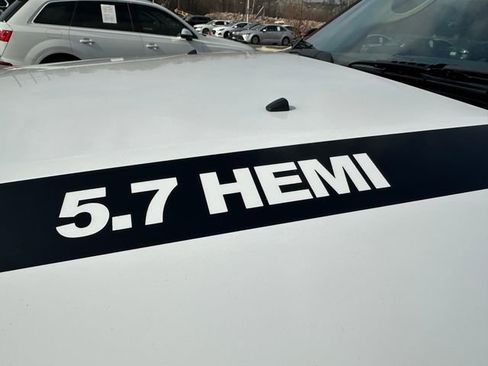 Used 2018 RAM 1500 Express image 12