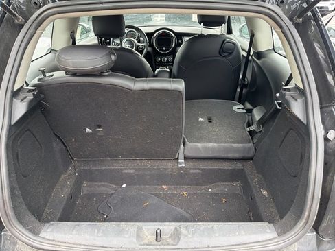 Used 2020 MINI Cooper 2-Door Hardtop FWD image 6