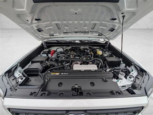 Used 2026 Toyota 4Runner SR5 image 16