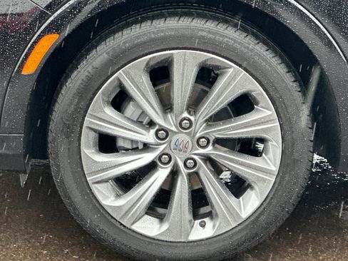 Used 2024 Buick Envista Avenir image 24