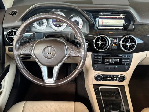 Used 2015 Mercedes-Benz GLK 350 2WD image 14