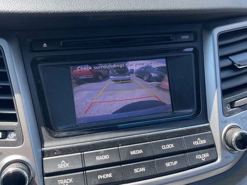 Used 2018 Hyundai Tucson SE w/ Cargo Package AWD/4WD image 31