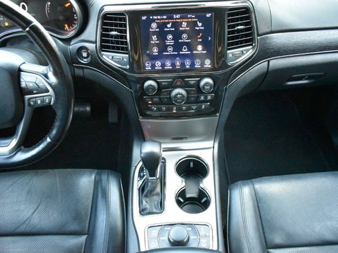 Used 2021 Jeep Grand Cherokee High Altitude AWD/4WD image 19