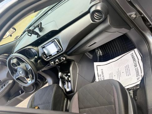 Used 2020 Nissan Kicks S FWD image 15