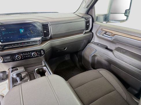 Used 2024 Chevrolet Silverado 1500 RST w/ Z71 Off-Road Package AWD/4WD image 26