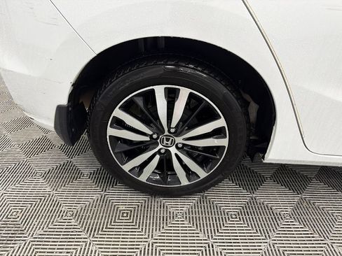 Used 2019 Honda Fit EX image 17