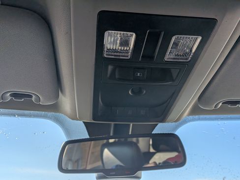 Used 2018 RAM 2500 Laramie image 32