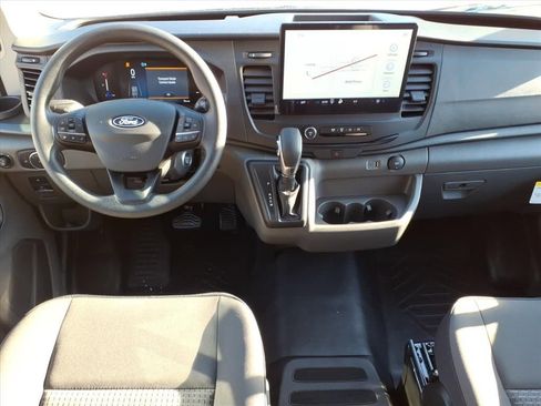 New 2026 Ford Transit 250 Low Roof RWD image 11