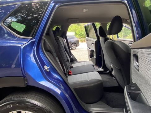 Used 2023 Nissan Rogue SV AWD/4WD image 45
