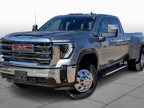 Used 2024 GMC Sierra 3500 SLT w/ Texas SLT Premium Package image 3