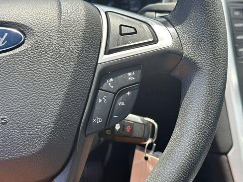 Used 2015 Ford Fusion SE FWD image 25