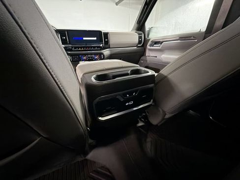 Certified 2025 Chevrolet Silverado 1500 LTZ w/ LTZ Premium Texas Edition AWD/4WD image 22
