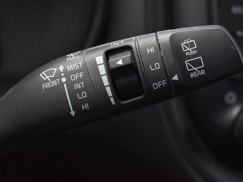 Used 2023 Kia Soul LX FWD image 20